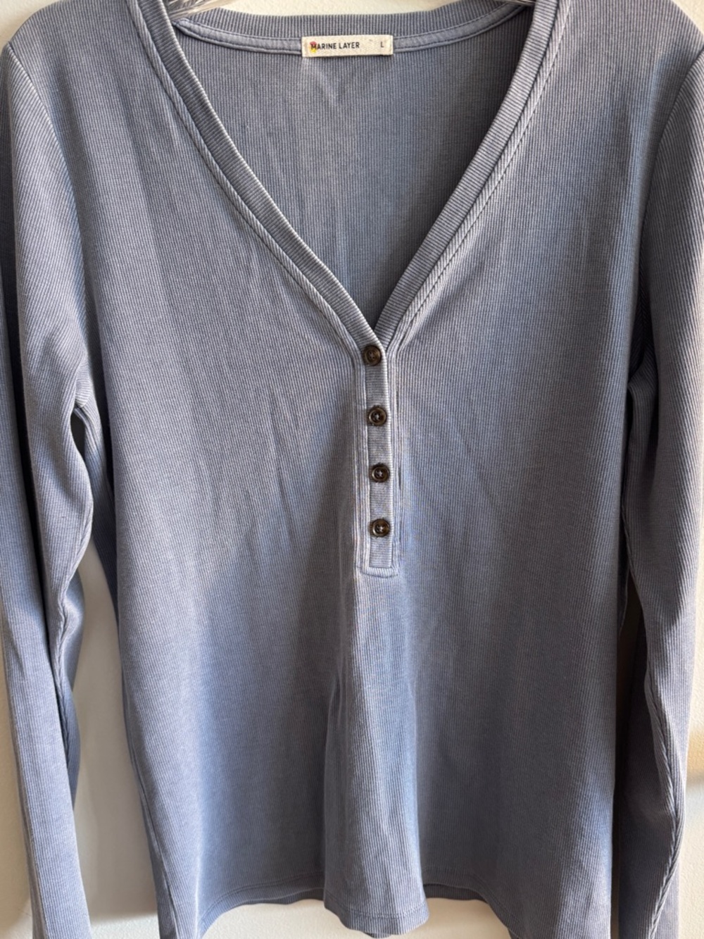 Marine Layer Women’s Dusty Blue Long Sleeve Henley Size L Coastal Preppy - Picture 4 of 6
